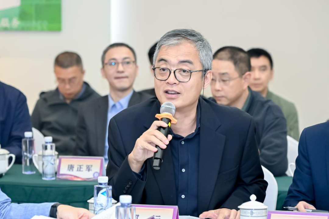 前瞻·啟迪 “出版行業(yè)按需印刷應(yīng)用前景及問題探討專題研討會(huì)”成功舉辦(圖3)