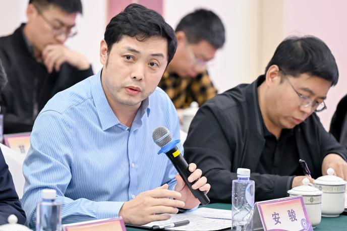 前瞻·啟迪 “出版行業(yè)按需印刷應(yīng)用前景及問題探討專題研討會(huì)”成功舉辦(圖12)