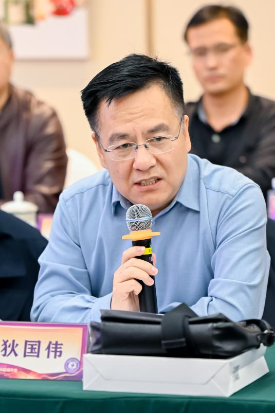 前瞻·啟迪 “出版行業(yè)按需印刷應(yīng)用前景及問題探討專題研討會(huì)”成功舉辦(圖13)